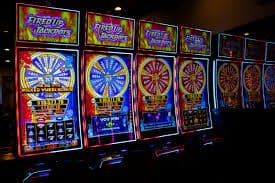 Philippine Peso betting interface for slot games on 747-1 live